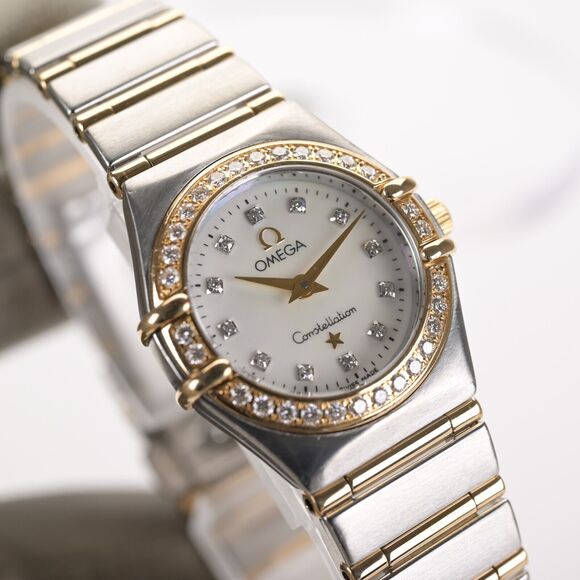 OMEGA Constellation 18k Gold MOP Diamond Dial & Bezel Full Bar 23mm Ladies Watch - Picture 12 of 13